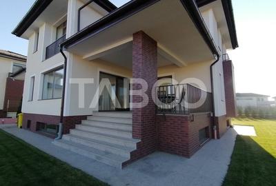 Casa individuala de vanzare cu garaj si teren generos in Selimbar Casa individuala de vanzare cu garaj si teren generos in Selimbar - 3