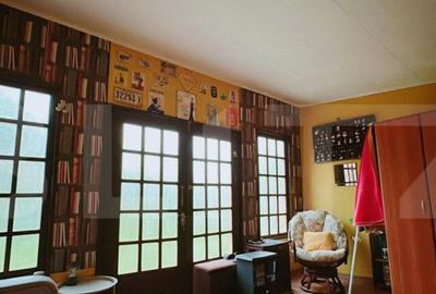 Casă cu 3 camere cu Teren 2000 Mp în Moreni - 2