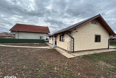 Casă cu 3 camere cu Teren 805 Mp în Dumbrava - 3