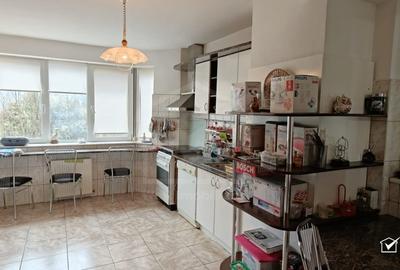 Casă individuală cu 9 camere cu Garaj în Someșu Cald - 13