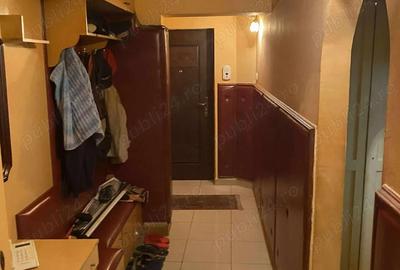 Apartament cu 3 camere semidecomandat în Micro 16 - 6