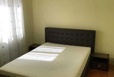 Apartament cu 2 camere decomandat în Cetate - 2