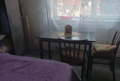 Garsonieră decomandată în Central - 9