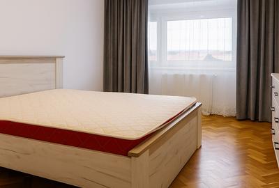 Apartament 3 camere decomandate et. 3/4 zona Garii - 4