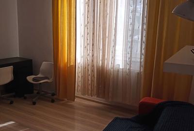 Apartament cu 2 camere decomandat în Central - 2