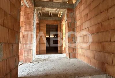 Casă cu 5 camere cu Teren 500 Mp în Central - 5