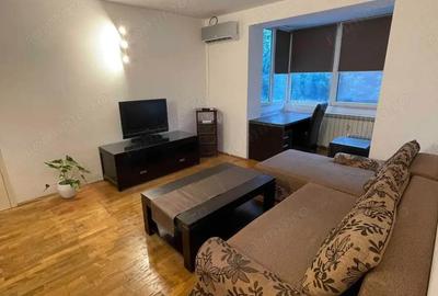 De inchiriat apartament 3 camere, Parcul Circului, Stefan Cel Mare