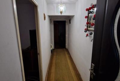Se vinde apartament semidecomandat 3 camere la parter pret 71000 euro neg. - 4