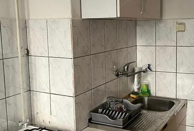 Inchiriez apartament 2 camere - 3