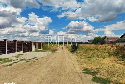 Teren de 394 mp, în Central