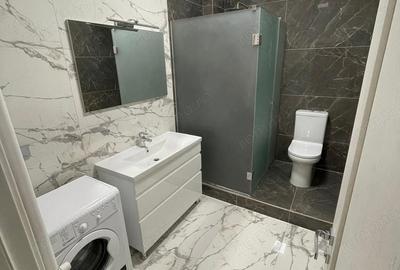Apartament cu 2 camere semidecomandat în Olteniței