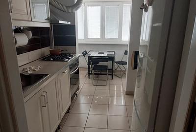 Apartament cu 3 camere decomandat, mobilat în Titan - 8