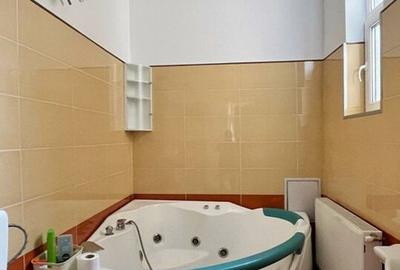 EXCLUSIVITATE - Apartament 3 camere într-o clădire istorică - Zona Med EXCLUSIVITATE - Apartament 3 camere într-o clădire istorică - Zona Med - 10