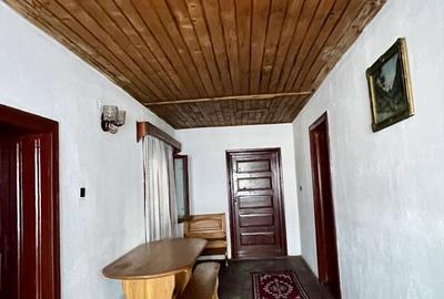 Casă cu 4 camere în Central - 4