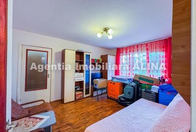 Apartament cu 2 camere semidecomandat în Minerul - 12