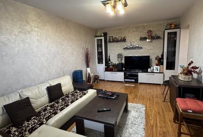 Apartament 3 camere, etaj 4/10, Marasesti - 2