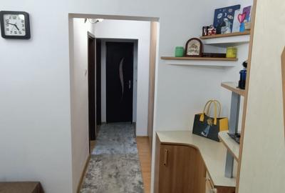 Apartament cu 3 camere decomandat în Alexandru cel Bun - 9