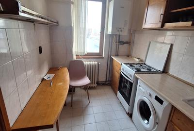 300 euro!!!Ap cu 2 camere cu centrala proprie zona Cetatii - 4