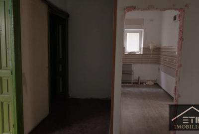 Apartament Peninsula aproape de plaja, intrare separata, 105 mp, dec. - 10