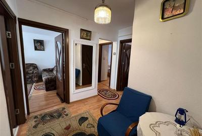 Apartament cu 3 camere decomandat, mobilat în Alexandru cel Bun - 3