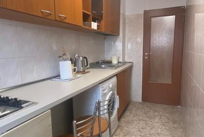 Garsonieră decomandată, mobilată în Nerva Traian - 3