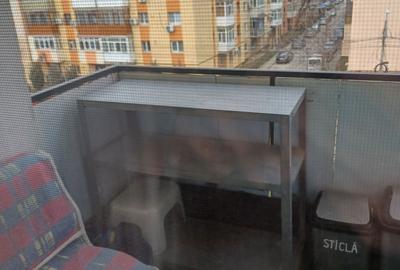 Garsonieră decomandată în Central