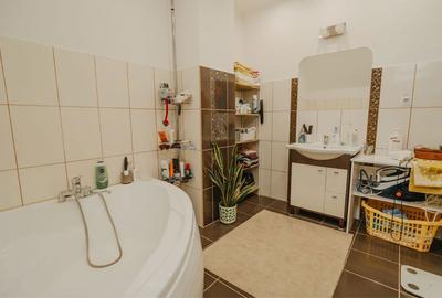 Casă cu 4 camere în Central - 4