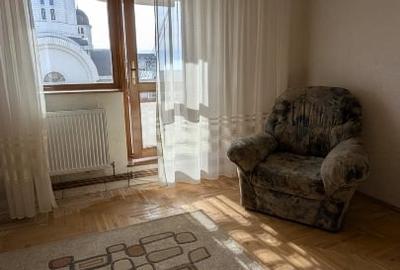 Apartament cu 3 camere decomandat în Central - 3