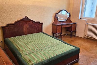 Apartament cu 2 camere decomandat în Sala Palatului - 16