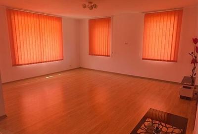 Casă cu 4 camere în Otopeni - 4