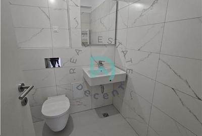 Apartament cu 3 camere decomandat în Tractorul - 4