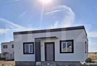 Casă cu 3 camere cu Teren 250 Mp în Central - 2