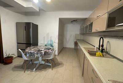 Apartament cu 3 camere semidecomandat, mobilat în Bucureștii Noi - 9