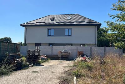 Duplex spațios cu mansardă și teren 250 mp – construcție solidă - 1