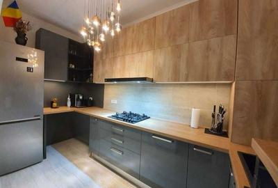 Apartament cu 3 camere decomandat în Central - 2