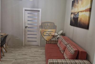 Apartament cu 3 camere semidecomandat, mobilat în Nord