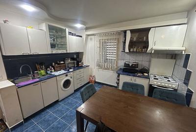 Apartament cu 2 camere decomandat în Petros - 5