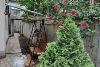 Cal. Mosilor, P + 1 ( sp. comercial + locuinta ), teren 196 mp, 3 locuri parcare - 2