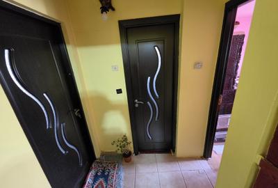 Apartament cu 2 camere decomandat în Iara - 9