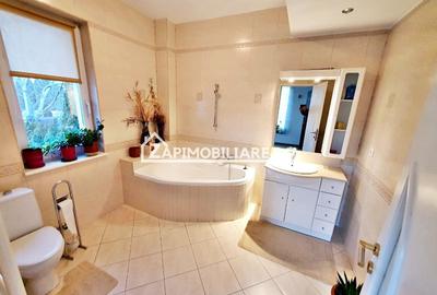 Casa 6 camere, 295 mp.utili, 1.000 mp teren, cartier Unirii - 6