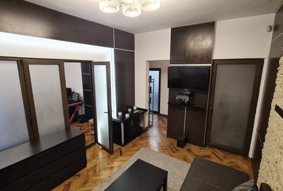 Parcul Carol - vanzare apartament 3 camere - 2