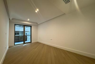 3 CAMERE LUX| 90 mp -Cortina 126| EROU IANCU NICOLAE - 5