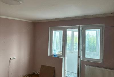 Apartament cu 2 camere semidecomandat în Contactoare - 1