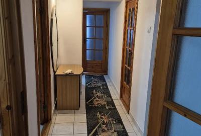 Apartament cu 2 camere decomandat în Central - 2