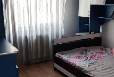 Apartament cu 3 camere semidecomandat în Central - 4