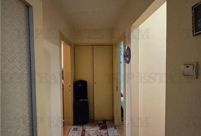 Apartament cu 3 camere semidecomandat în Drumul Taberei - 4