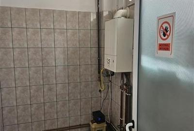 Spațiu comercial, de 110 mp, în Central - 4