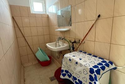 Garsonieră de vânzare – 27 mp, etaj 4/4 – Zona Gară, lângă Școala Nr. 7 - 2
