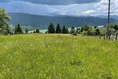 Teren de 1346 mp, în Central