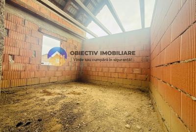 Casa la rosu-constructie solida din caramida - Dumbrava Rosie - 5